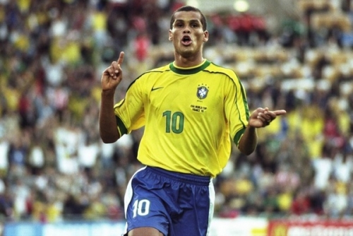 全球顶级羽 全球顶级羽