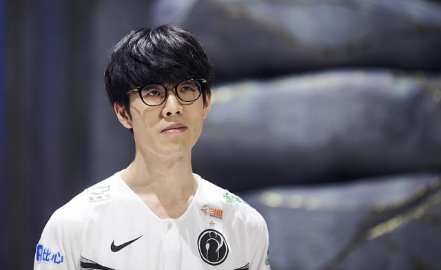 在这场备受 在这场备受